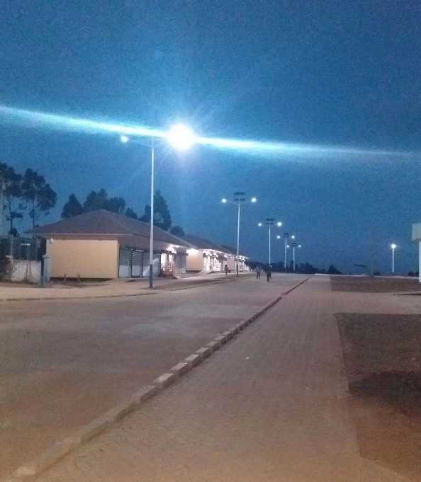 让胡路区非洲科特迪瓦太阳能路灯工程
